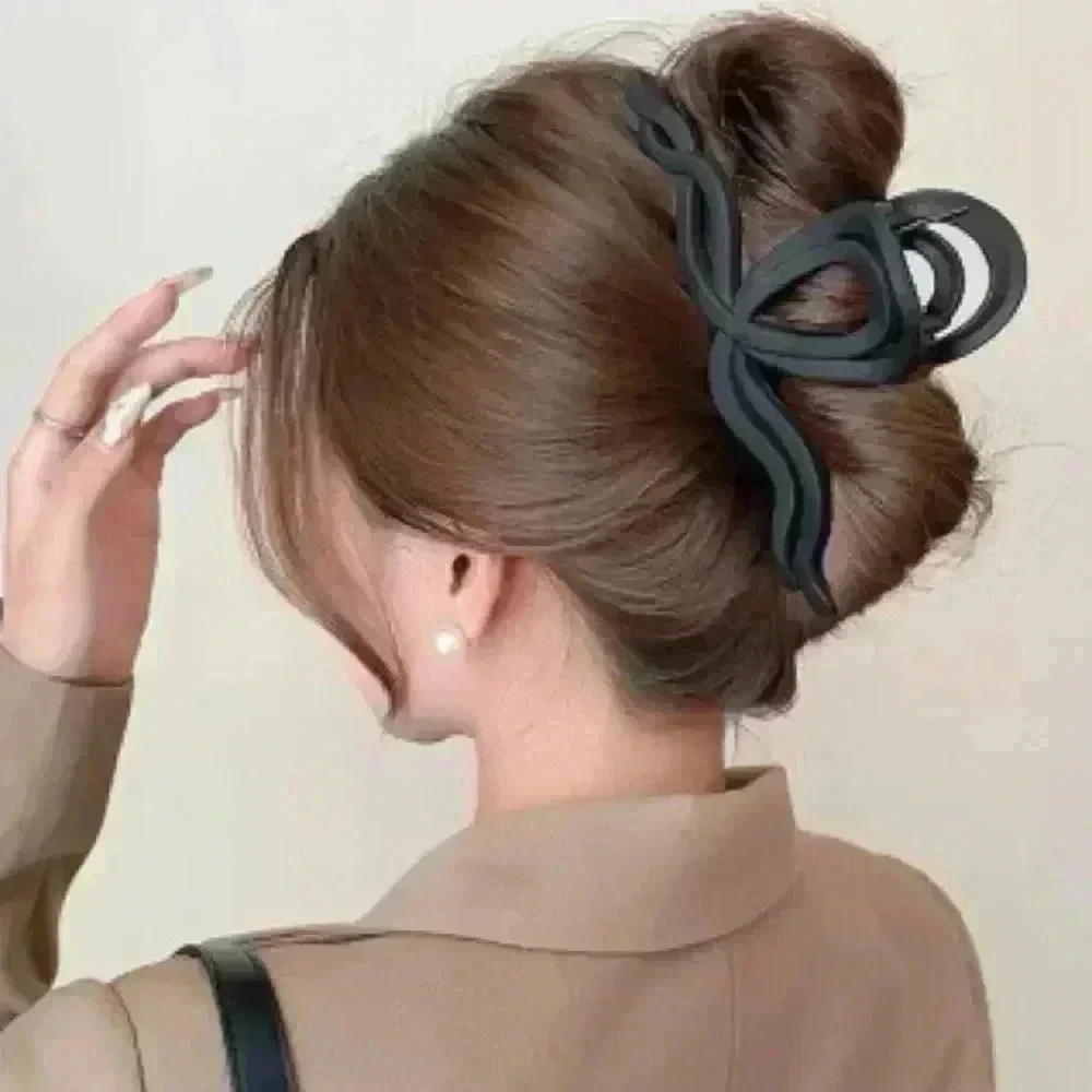 Hair Accessories 8 Pieces Bundle Set